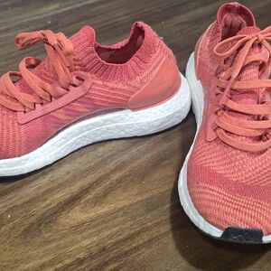 Adidas Womens Ultraboost - Burnt Orange